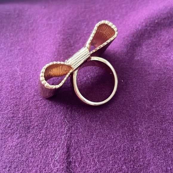 Kate spade peal Jewelry the ring is size 7 - Picture 3 of 5